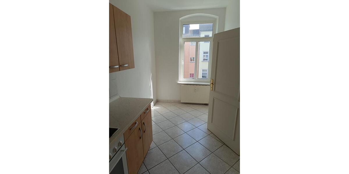 Etagenwohnung Zwickau - 3 Zimmer, 87 m&sup2;, 520&euro; | Angebot:19797220