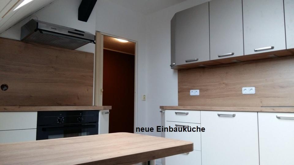 Etagenwohnung Crimmitschau - 2 Zimmer, 65 m&sup2;, 350&euro; | Angebot:25904953