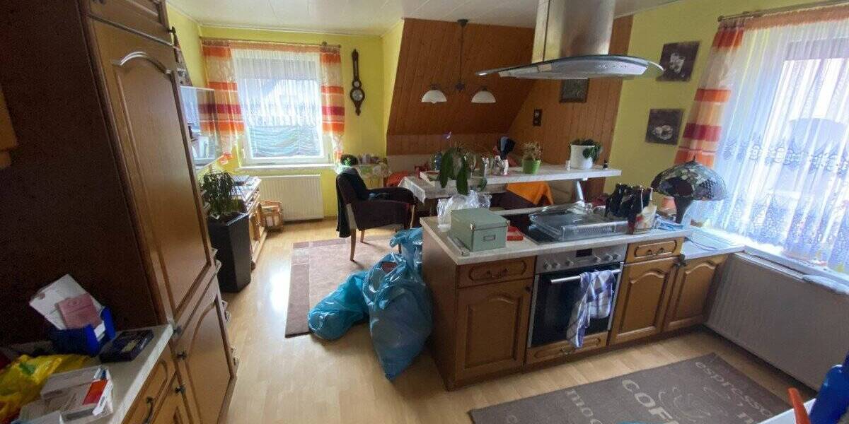 Einfamilienhaus Niederwürschnitz - 6 Zimmer, 100 m&sup2;, 49.000&euro; | Angebot:25744547