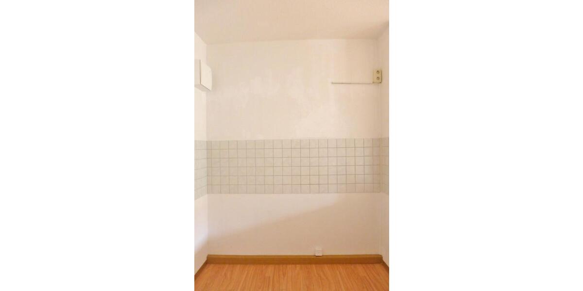 Etagenwohnung Limbach-Oberfrohna Oberfrohna - 2 Zimmer, 55 m&sup2;, 295&euro; | Angebot:18065391