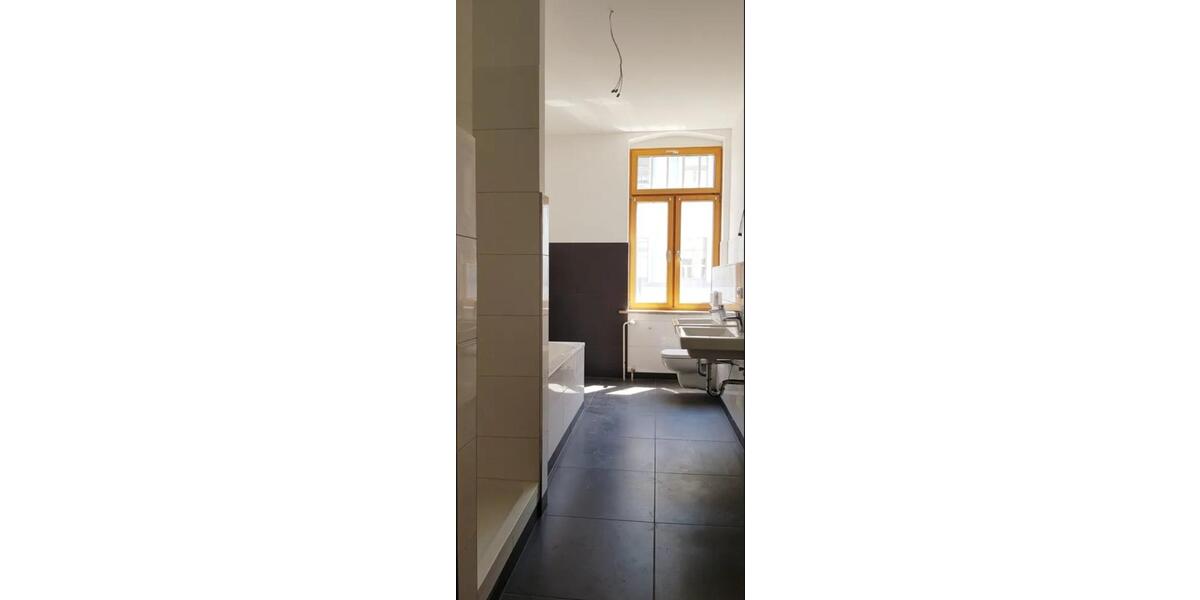 Etagenwohnung Limbach-Oberfrohna Oberfrohna - 3 Zimmer, 90 m&sup2;, 600&euro; | Angebot:25792779