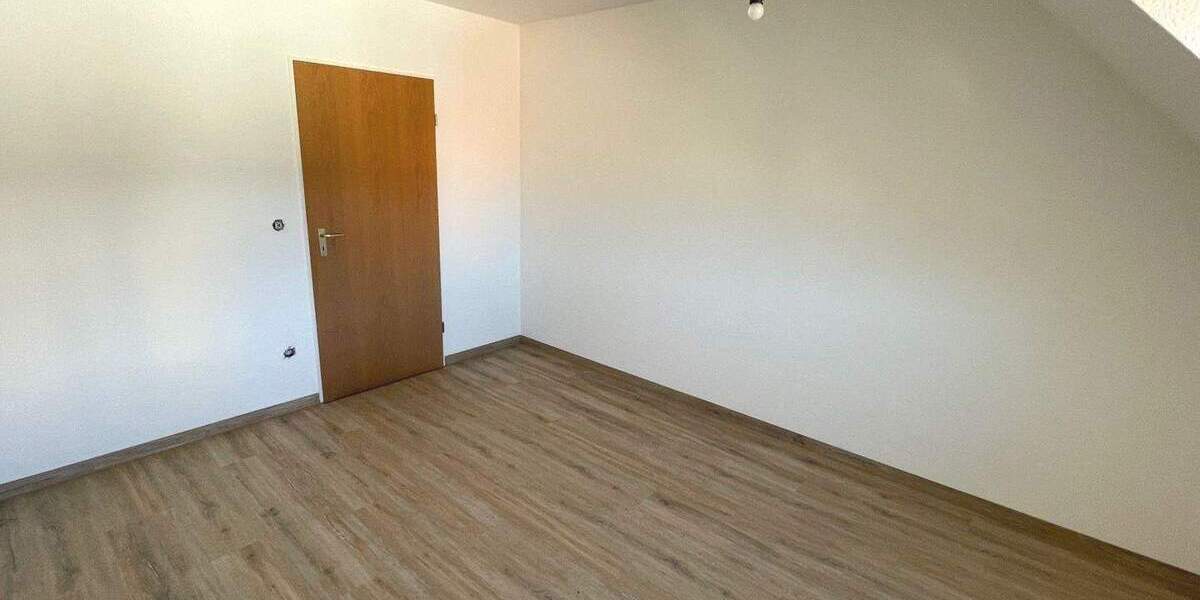 Etagenwohnung Thalheim/Erzgebirge Erzgebirge - 2 Zimmer, 51 m&sup2;, 335&euro; | Angebot:25937548