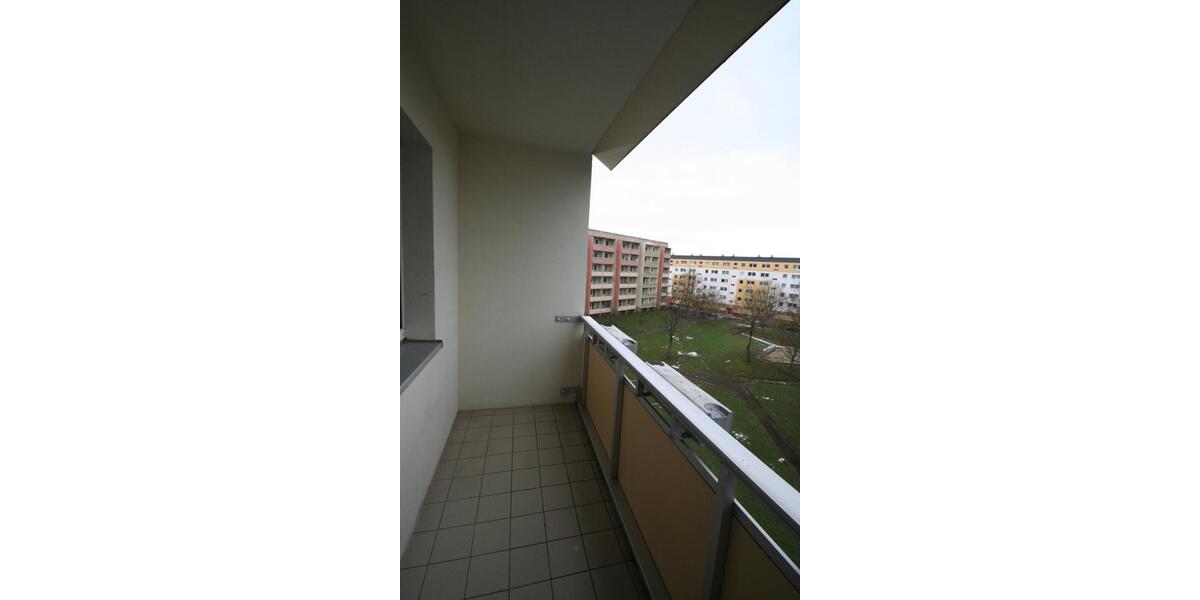 Etagenwohnung Hohenstein-Ernstthal Ernstthal - 4 Zimmer, 69 m&sup2;, 416&euro; | Angebot:25887101