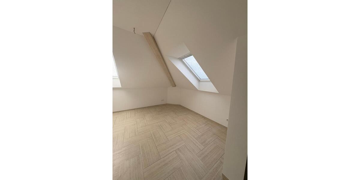 Etagenwohnung Auerbach/Vogtland Vogtland - 3 Zimmer, 102 m&sup2;, 750&euro; | Angebot:23844966