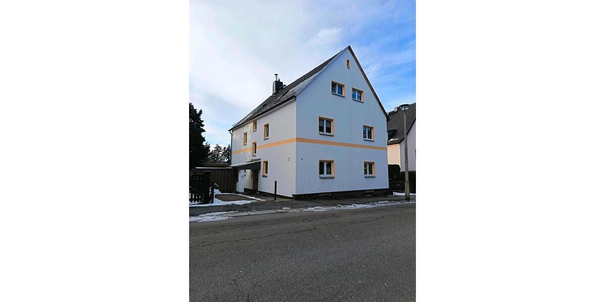 Etagenwohnung Limbach-Oberfrohna Oberfrohna - 2 Zimmer, 53 m&sup2;, 280&euro; | Angebot:25143538