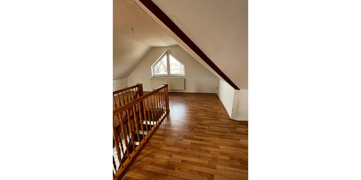 Maisonettenwohnung Greiz - 2 Zimmer, 103 m&sup2;, 500&euro; | Angebot:24764868