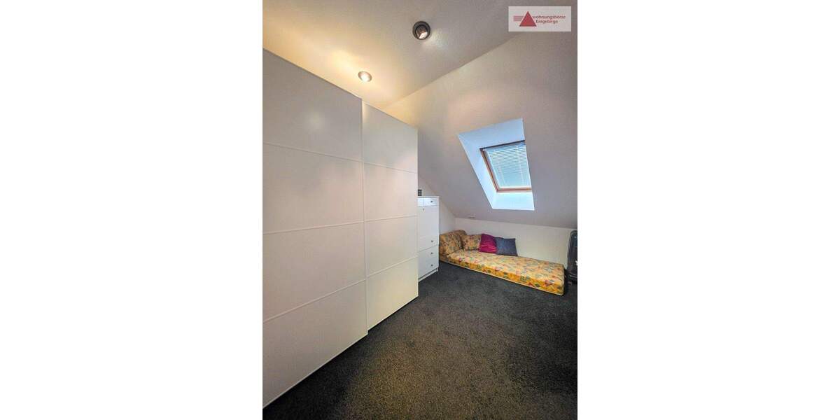 Reihenendhaus Aue-Bad Schlema Schlema - 6 Zimmer, 160 m&sup2;, 270.000&euro; | Angebot:25688337