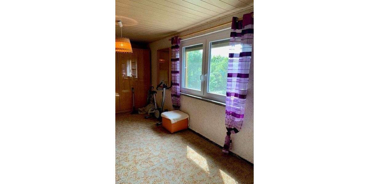 Doppelhaushälfte Reichenbach - 3 Zimmer, 60 m&sup2;, 35.000&euro; | Angebot:25662013