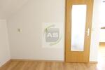 Dachgeschoßwohnung Reinsdorf - 2 Zimmer, 45 m&sup2;, 225&euro; | Angebot:22591376