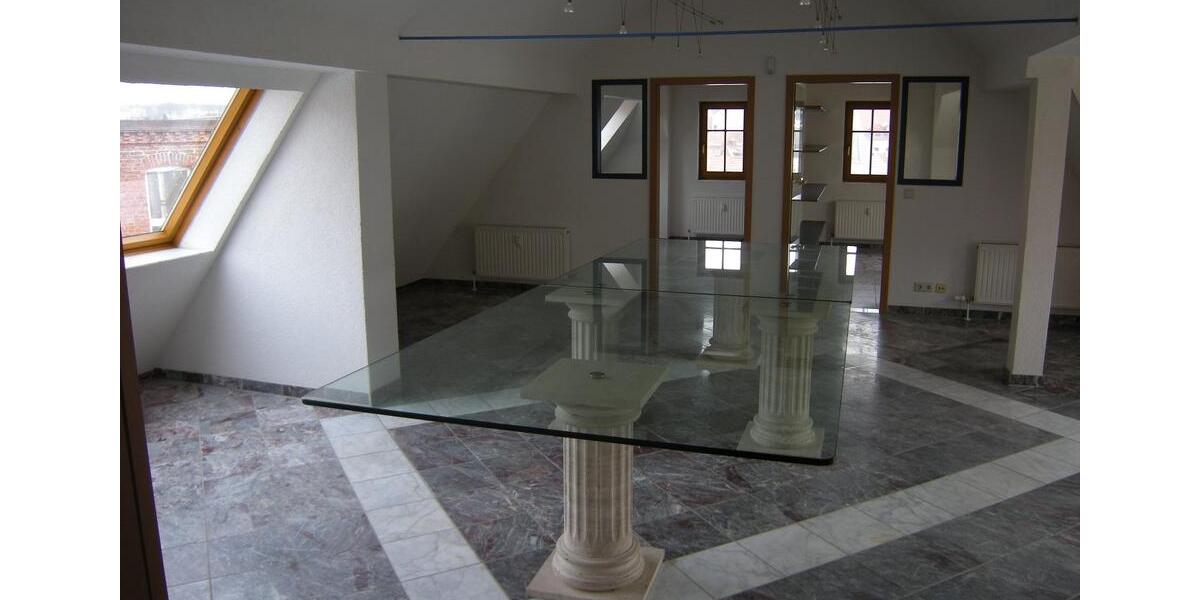 Einfamilienhaus Penig - 10 Zimmer, 366 m&sup2;, 150.000&euro; | Angebot:24373072