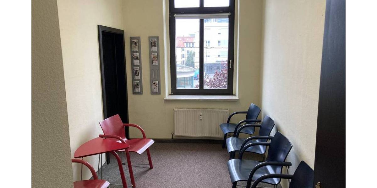Gewerbeobjekt Zwickau Innenstadt - 6 Zimmer, 118 m&sup2;, 800&euro; | Angebot:25707403