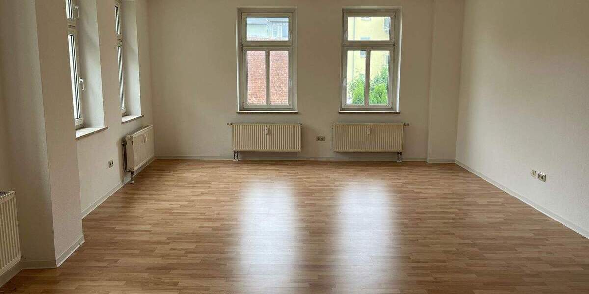 Mehrfamilienhaus, Wohnhaus Limbach-Oberfrohna Oberfrohna - 2 Zimmer, 550.000&euro; | Angebot:25913992