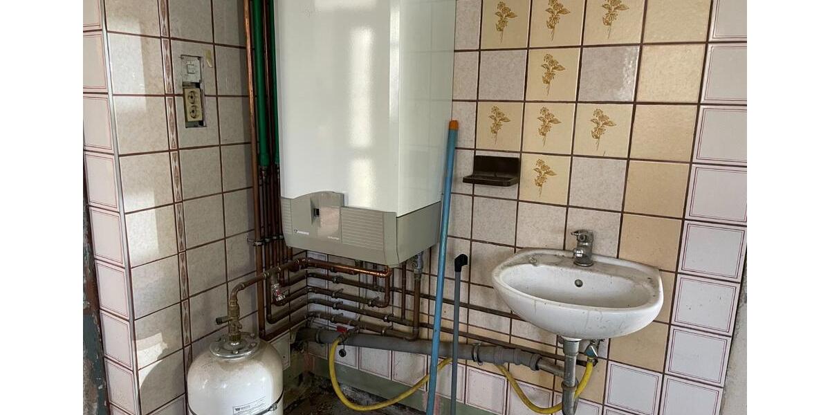 Einfamilienhaus Limbach-Oberfrohna Oberfrohna - 4 Zimmer, 124 m&sup2;, 56.000&euro; | Angebot:25876661