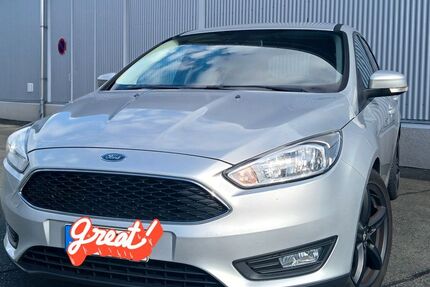 Ford Focus 86.000 km 7.100 &euro; Ellefeld 08236