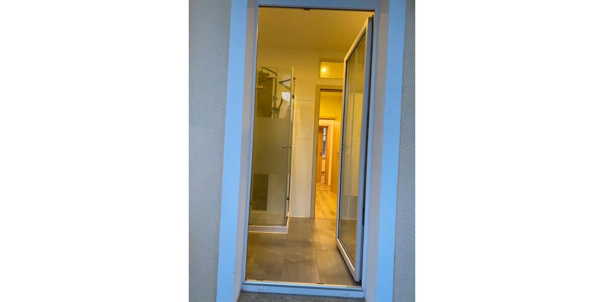 Etagenwohnung Schmölln - 2 Zimmer, 43 m&sup2;, 350&euro; | Angebot:25647948