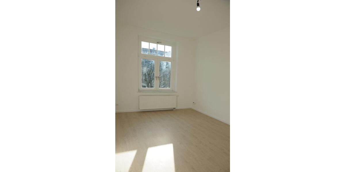 Etagenwohnung Zwickau Zwickau-Nord - 5 Zimmer, 128 m&sup2;, 1.110&euro; | Angebot:23768754