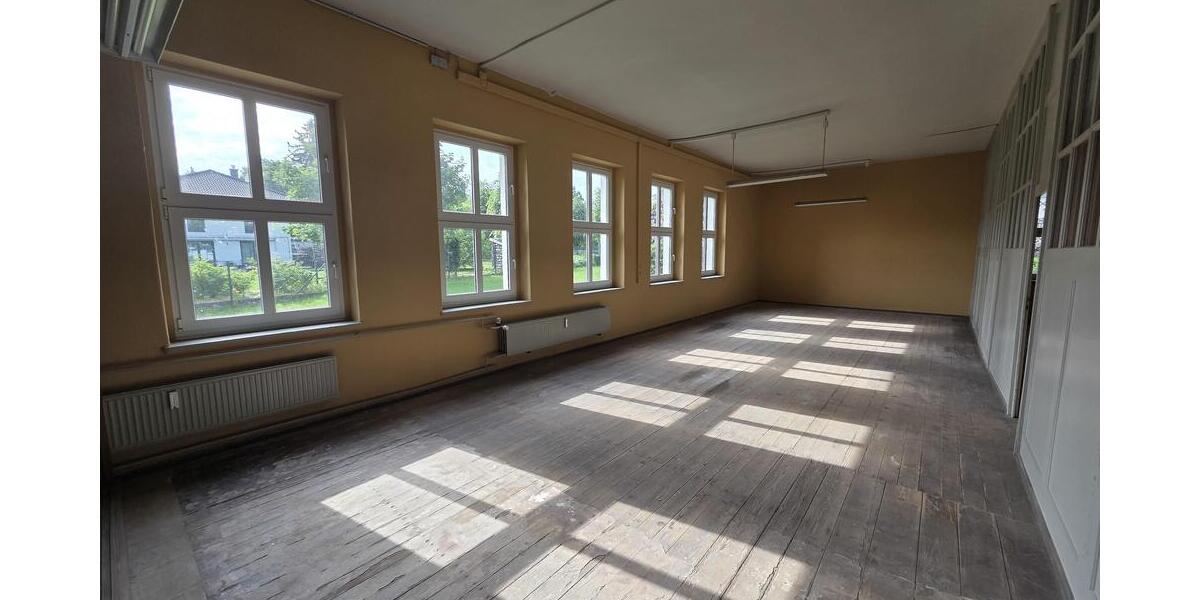 Lagerraum in Limbach-Oberfrohna! - Gewerbeobjekt Limbach-Oberfrohna Oberfrohna | Angebot:20936083