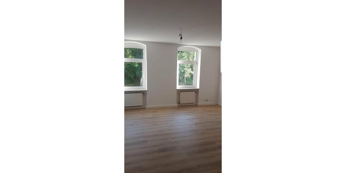 Etagenwohnung Zwickau Auerbach - 3 Zimmer, 77 m&sup2;, 49.999&euro; | Angebot:26618525