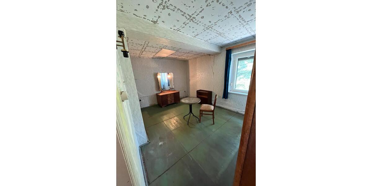 Einfamilienhaus Nobitz - 5 Zimmer, 115 m&sup2;, 35.000&euro; | Angebot:22250876