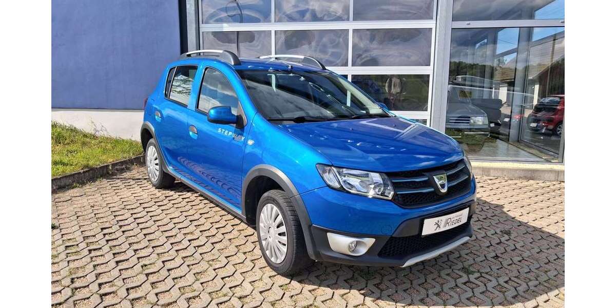 Dacia Sandero 103.227 km 5.890 &euro; Kirchberg 08107