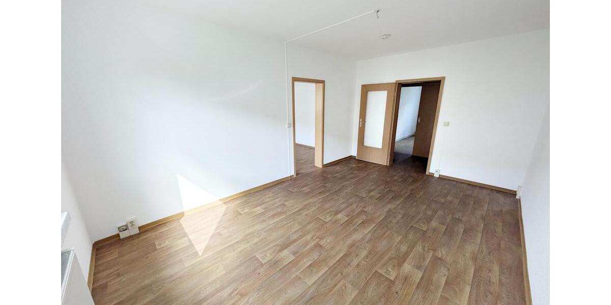 Etagenwohnung Limbach-Oberfrohna Oberfrohna - 2 Zimmer, 51 m&sup2;, 327&euro; | Angebot:25945633