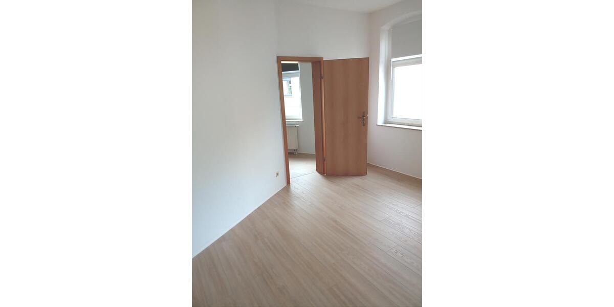 Etagenwohnung Elsterberg - 2 Zimmer, 60 m&sup2;, 280&euro; | Angebot:13481640