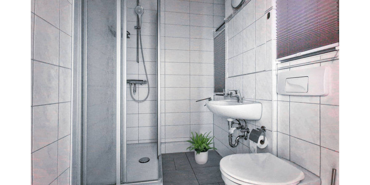 Etagenwohnung Zwickau Eckersbach - 3 Zimmer, 59 m&sup2;, 325&euro; | Angebot:25668563