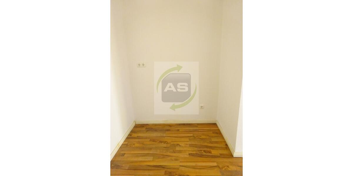 Etagenwohnung Zwickau Zwickau-Nord - 2 Zimmer, 42 m&sup2;, 275&euro; | Angebot:22591332