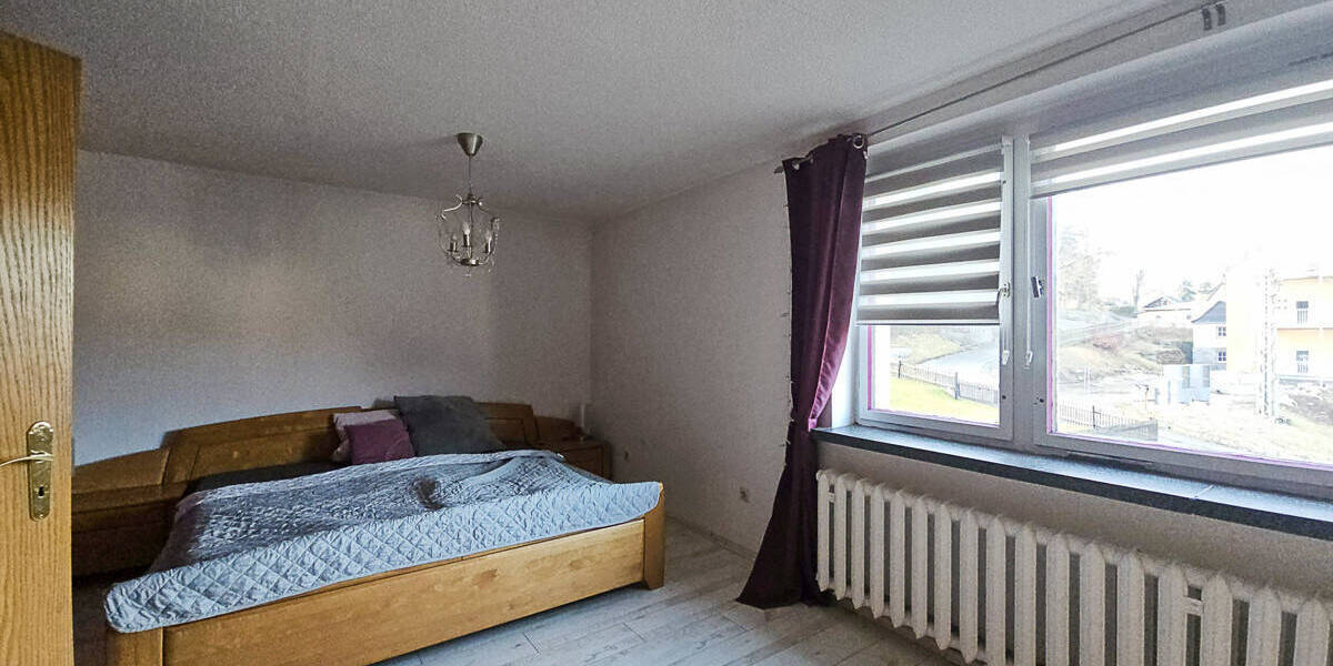 Einfamilienhaus Bockau - 9 Zimmer, 197 m&sup2;, 229.000&euro; | Angebot:25688290