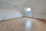 Dachgeschoßwohnung Zwickau - 3 Zimmer, 71 m&sup2;, 448&euro; | Angebot:25362054