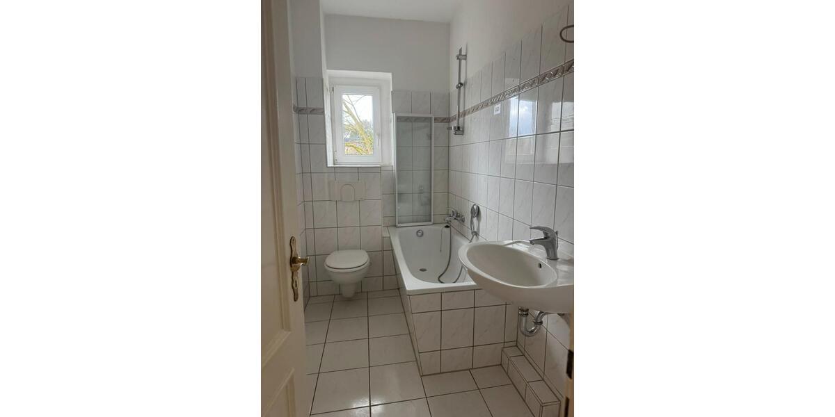 Etagenwohnung Lengenfeld - 3 Zimmer, 59 m&sup2;, 340&euro; | Angebot:25319771