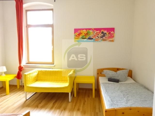 Etagenwohnung Werdau - 2 Zimmer, 48 m&sup2;, 315&euro; | Angebot:23818618