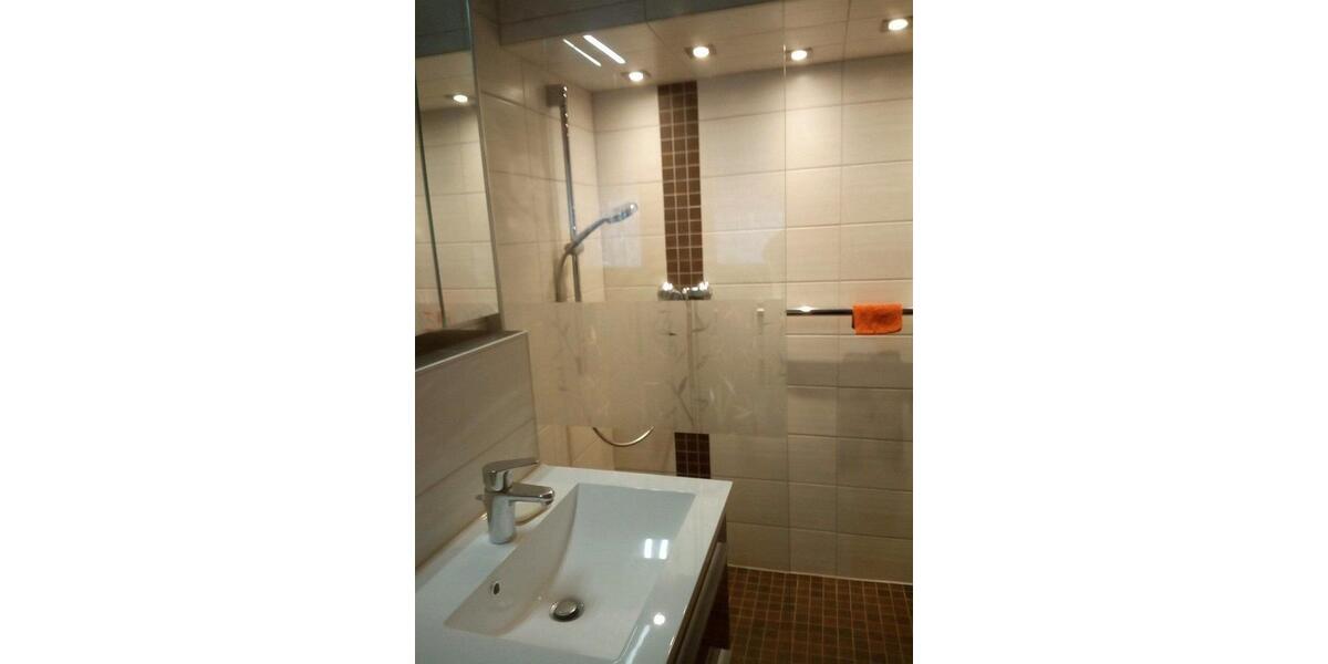 Reihenhaus Zwickau - 2 Zimmer, 59 m&sup2;, 72.000&euro; | Angebot:27300910