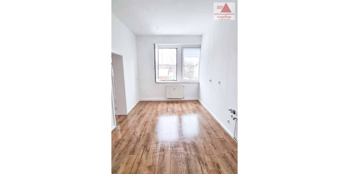 Etagenwohnung Lichtenstein/Sachsen / Rödlitz Rödlitz - 2 Zimmer, 65 m&sup2;, 390&euro; | Angebot:25821040