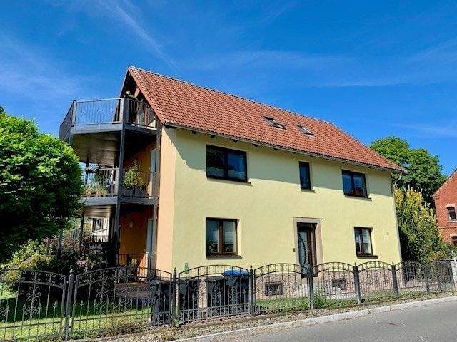 Mehrfamilienhaus, Wohnhaus Lengenfeld Irfersgrün - 6 Zimmer, 205 m&sup2;, 175.000&euro; | Angebot:25662108
