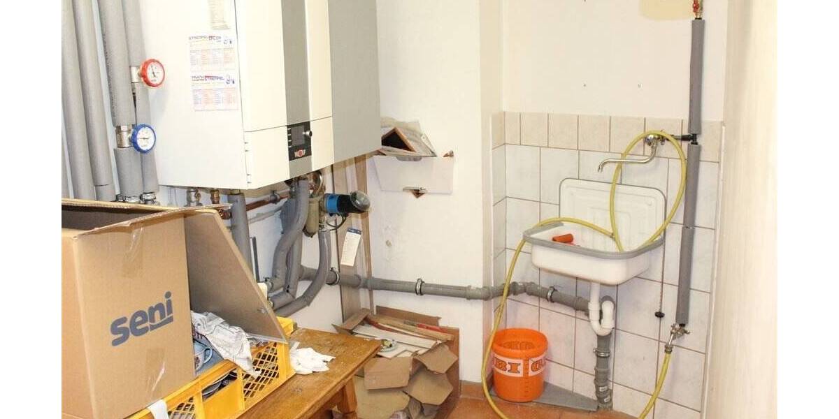 Mehrfamilienhaus, Wohnhaus Gößnitz - 7 Zimmer, 152 m&sup2;, 125.000&euro; | Angebot:25741235