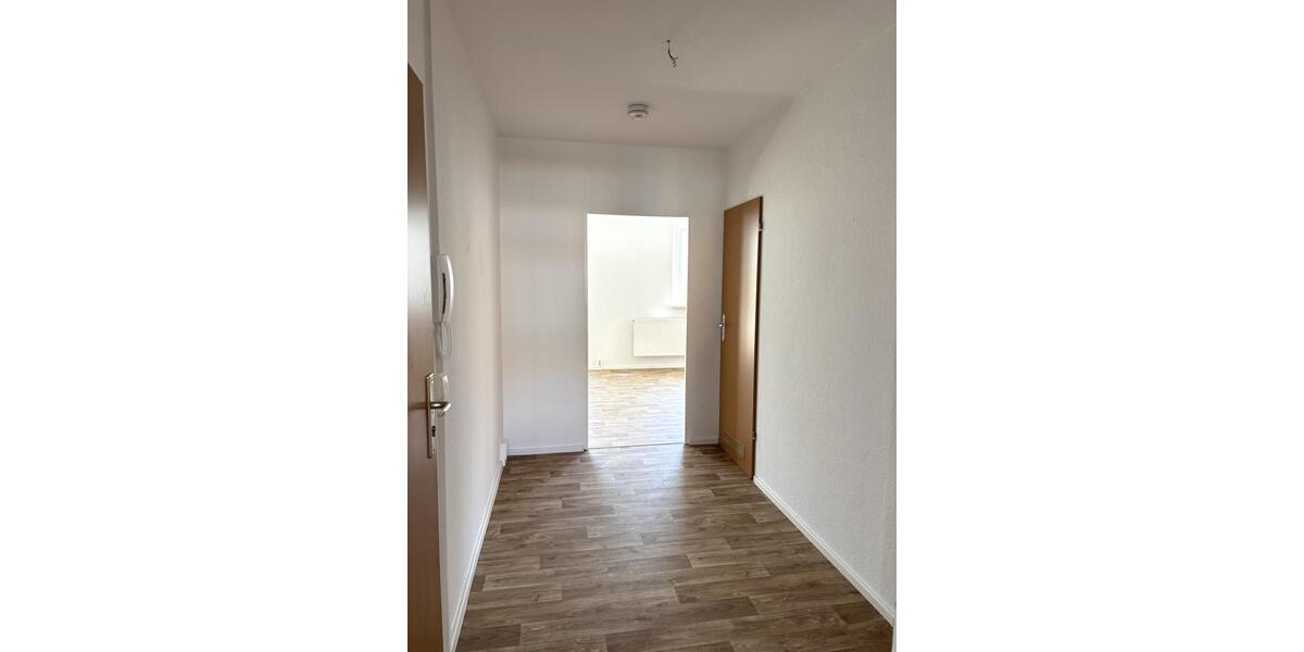 Etagenwohnung Zwickau Neuplanitz - 2 Zimmer, 58 m&sup2;, 366&euro; | Angebot:26284718