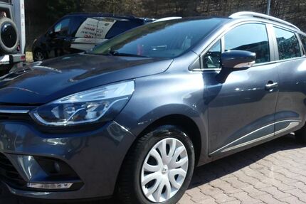 Renault Clio 52.000 km 9.990 &euro; Schneeberg 08289