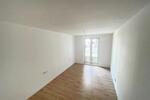 Erdgeschoßwohnung Werdau - 3 Zimmer, 87 m&sup2;, 828&euro; | Angebot:25104612