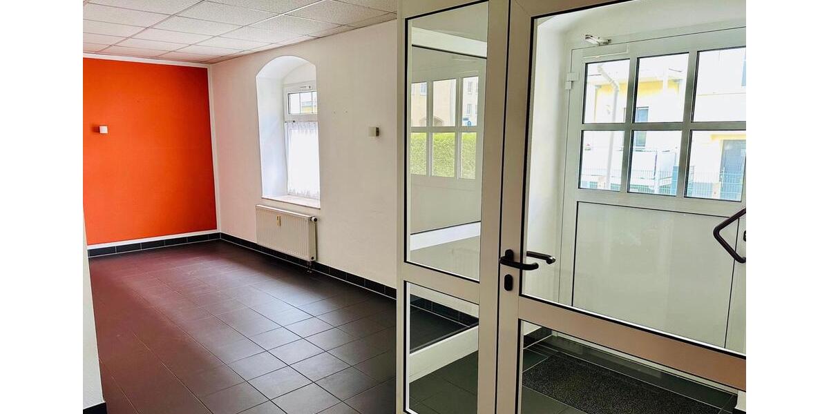 Mehrfamilienhaus, Wohnhaus Zwickau Zwickau-Nord - 18 Zimmer, 382 m&sup2;, 289.000&euro; | Angebot:26460932