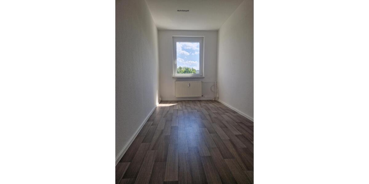 Etagenwohnung Glauchau - 3 Zimmer, 57 m&sup2;, 360&euro; | Angebot:25721638