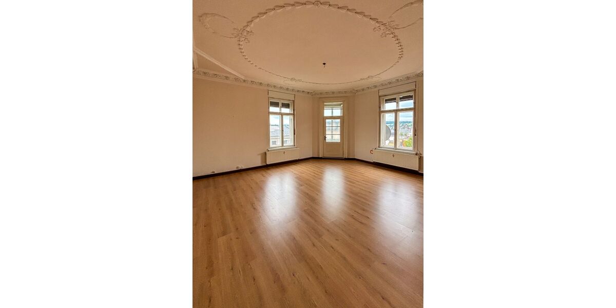 Großzügige 4 Zimmer Wohnung mit 185 qm - Etagenwohnung Reichenbach Rotschau | Angebot:25301003