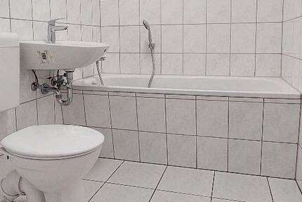 Wohnung Zwickau Neuplanitz - 1 Zimmer, 36 m&sup2;, 199&euro; | Angebot:25248324