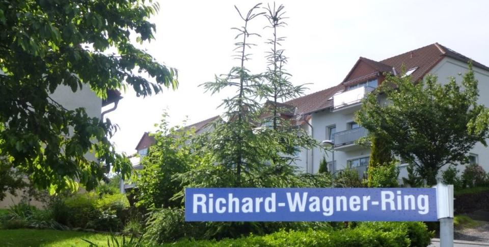 Etagenwohnung Crimmitschau - 2 Zimmer, 67 m&sup2;, 540&euro; | Angebot:25906335