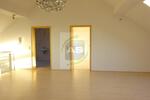Dachgeschoßwohnung Zwickau - 3 Zimmer, 101 m&sup2;, 749&euro; | Angebot:26004595