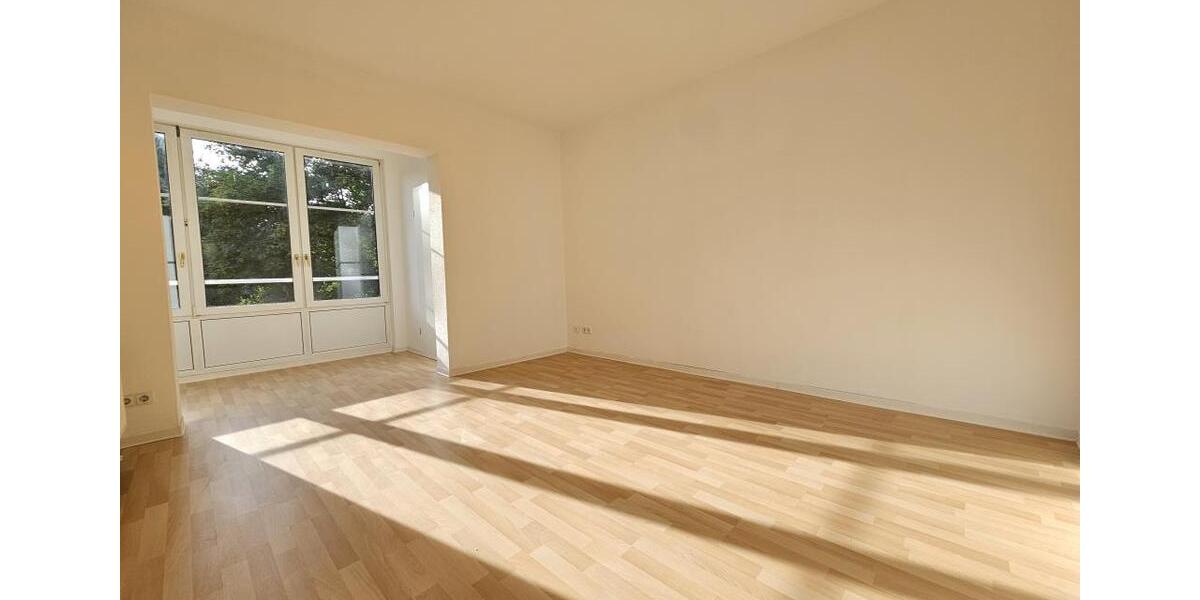 Etagenwohnung Zwickau Zwickau-Nord - 3 Zimmer, 66 m&sup2;, 429&euro; | Angebot:25362081