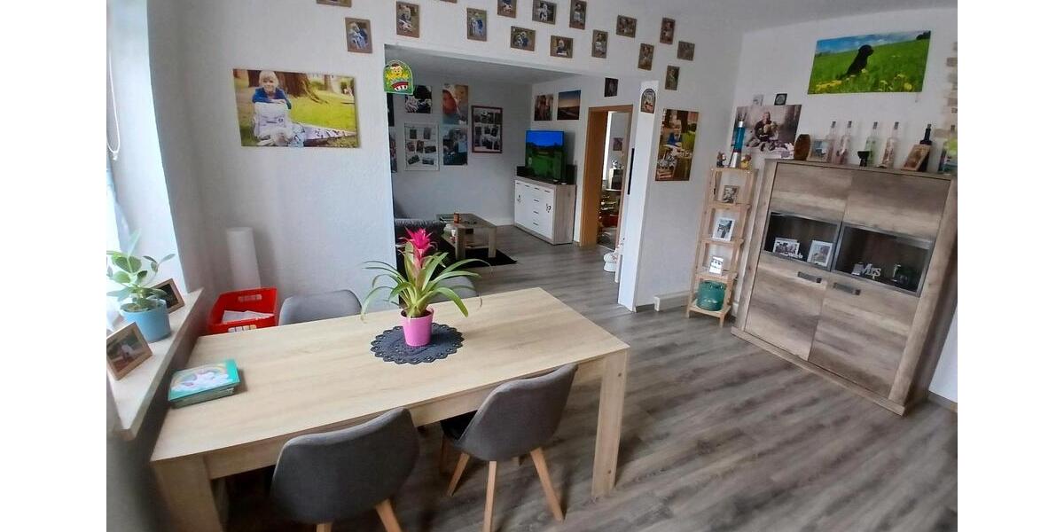 Erdgeschoßwohnung Oelsnitz (Erzgebirge) - 5 Zimmer, 110 m&sup2;, 900&euro; | Angebot:25943904