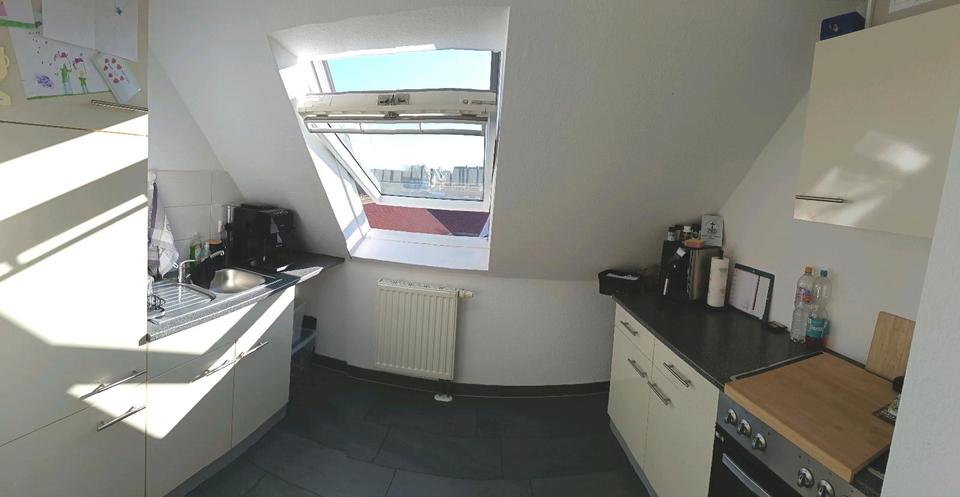 Dachgeschoßwohnung Limbach-Oberfrohna Oberfrohna - 1 Zimmer, 38 m&sup2;, 247&euro; | Angebot:25304226