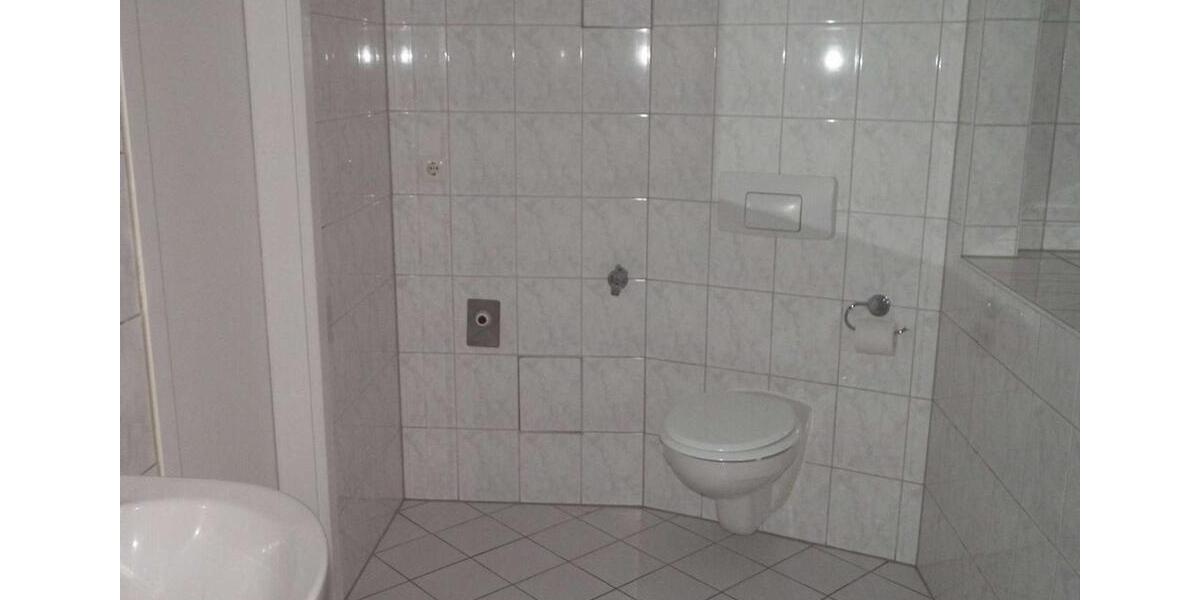 Dachgeschoßwohnung Zwickau Zwickau-Nord - 2 Zimmer, 59 m&sup2;, 410&euro; | Angebot:22739660