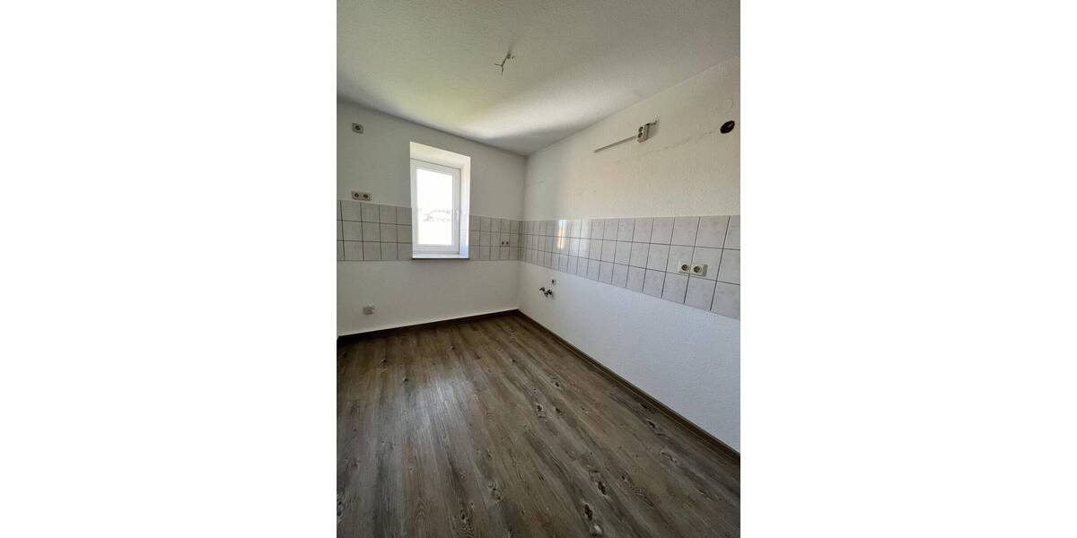 Etagenwohnung Treuen - 1 Zimmer, 283 m&sup2;, 175.000&euro; | Angebot:26806484